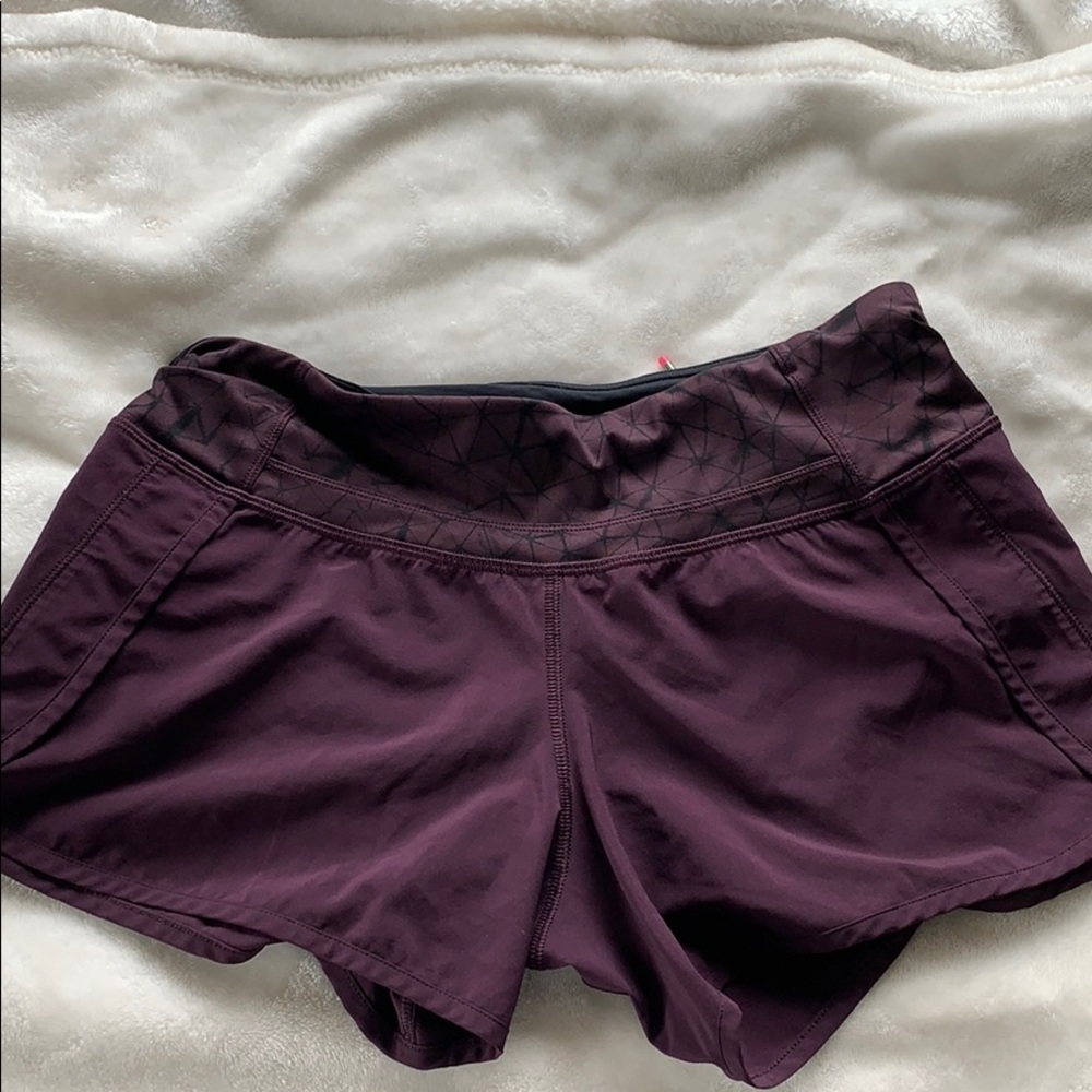 Lululemon speed up shorts, low rise, 2.5”inseam